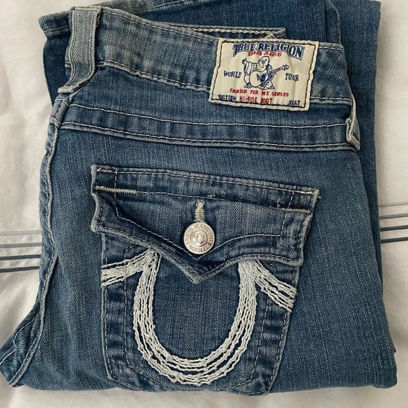 True Religion Denim - True Religion 
World Tour - High Rise Boot
Women's Size 26